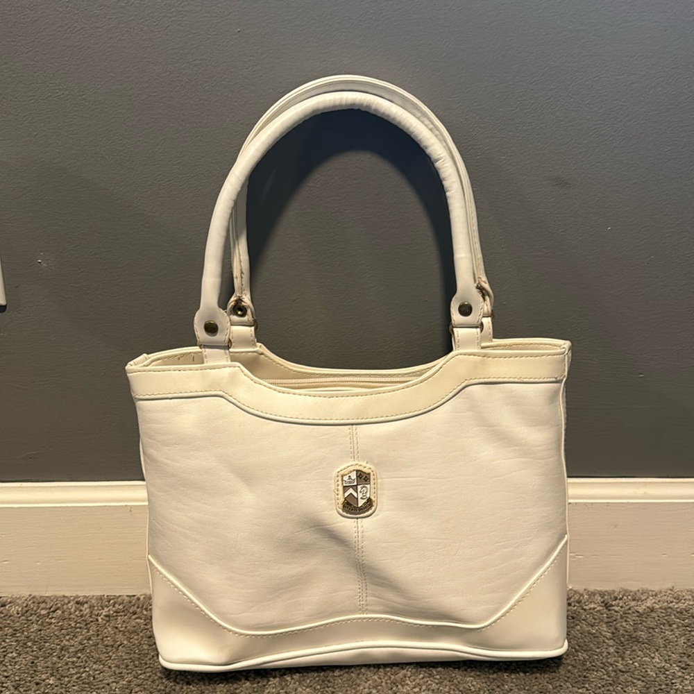Avanti purse